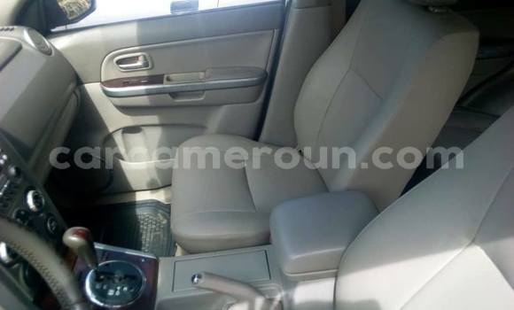 Sayi Na hannu Suzuki Grand Vitara White Mota in Yaounde a Babban Kamaru Sayi Na hannu Suzuki Grand Vitara White Mota in Yaounde a Babban Kamaru