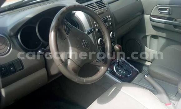 Sayi Na hannu Suzuki Grand Vitara White Mota in Yaounde a Babban Kamaru Sayi Na hannu Suzuki Grand Vitara White Mota in Yaounde a Babban Kamaru