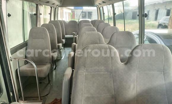Acheter Import Voiture Toyota Coaster Blanc à Douala, Littoral Cameroon Acheter Import Voiture Toyota Coaster Blanc à Douala, Littoral Cameroon