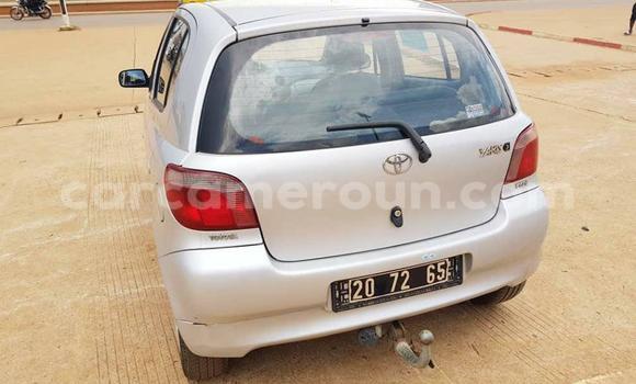 Sayi Na hannu Toyota Yaris Azurfa Mota in Yaounde a Babban Kamaru Sayi Na hannu Toyota Yaris Azurfa Mota in Yaounde a Babban Kamaru