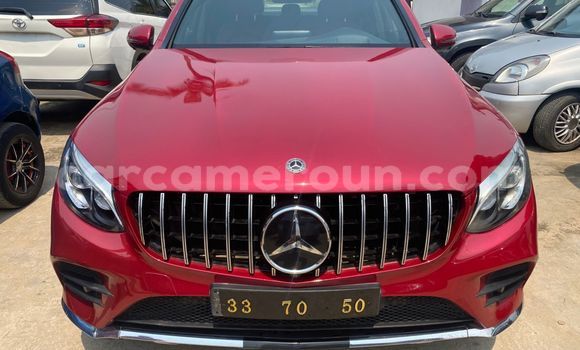 Acheter Import Voiture Mercedes‒Benz GLC Rouge à Douala, Littoral Cameroon Acheter Import Voiture Mercedes‒Benz GLC Rouge à Douala, Littoral Cameroon