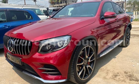 Acheter Import Voiture Mercedes‒Benz GLC Rouge à Douala, Littoral Cameroon Acheter Import Voiture Mercedes‒Benz GLC Rouge à Douala, Littoral Cameroon