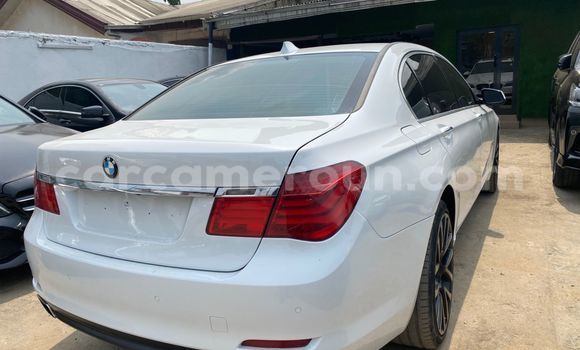 Sayi Na hannu BMW 7-Series White Mota in Douala a Ƙasar Kamaru Sayi Na hannu BMW 7-Series White Mota in Douala a Ƙasar Kamaru