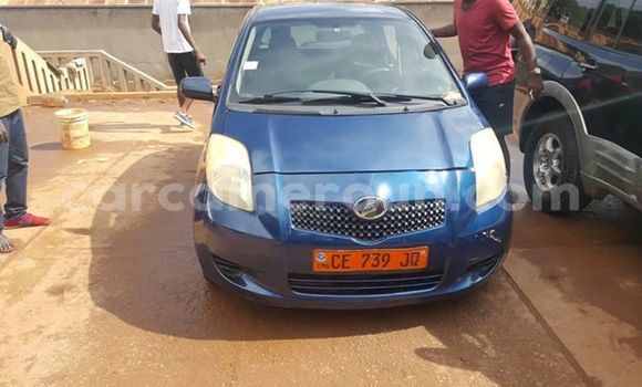 Sayi Na hannu Toyota Yaris Blue Mota in Yaounde a Babban Kamaru Sayi Na hannu Toyota Yaris Blue Mota in Yaounde a Babban Kamaru