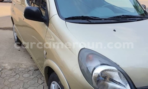 Acheter Import Voiture Toyota Yaris Verso Gris à Douala, Littoral Cameroon