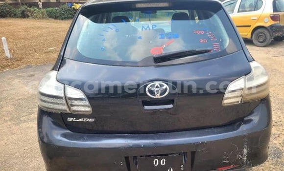 Acheter Occasion Voiture Toyota Blade Bleu à Douala, Littoral Cameroon Acheter Occasion Voiture Toyota Blade Bleu à Douala, Littoral Cameroon