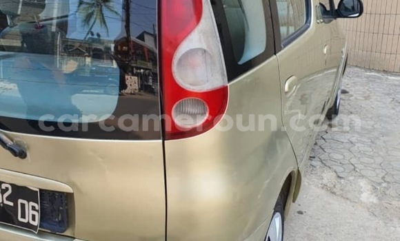 Buy Used Toyota Yaris Verso Beige Car in Douala in Littoral Cameroon Buy Used Toyota Yaris Verso Beige Car in Douala in Littoral Cameroon