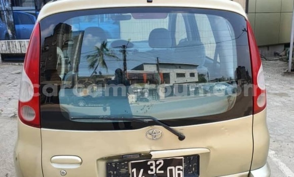 Buy Used Toyota Yaris Verso Beige Car in Douala in Littoral Cameroon Buy Used Toyota Yaris Verso Beige Car in Douala in Littoral Cameroon