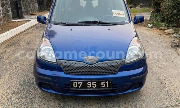 Acheter Occasion Voiture Toyota Yaris Verso Bleu à Douala, Littoral Cameroon