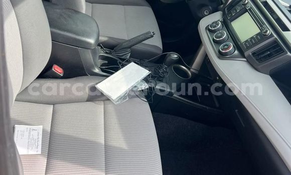 Acheter Occasion Voiture Toyota RAV4 Bleu à Douala, Littoral Cameroon Acheter Occasion Voiture Toyota RAV4 Bleu à Douala, Littoral Cameroon