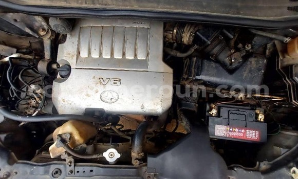 Acheter Occasion Voiture Toyota Highlander Bleu à Douala, Littoral Cameroon Acheter Occasion Voiture Toyota Highlander Bleu à Douala, Littoral Cameroon