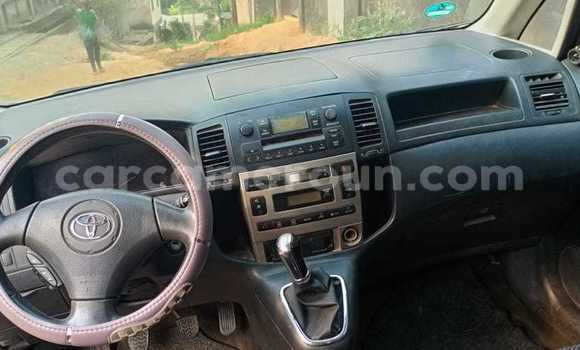 Acheter Occasion Voiture Toyota Corolla Verso Autre à Douala, Littoral Cameroon Acheter Occasion Voiture Toyota Corolla Verso Autre à Douala, Littoral Cameroon