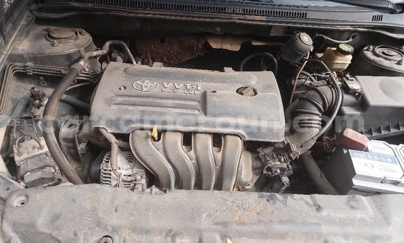 Sayi Na hannu Toyota Corolla Black Mota in Douala a Ƙasar Kamaru Sayi Na hannu Toyota Corolla Black Mota in Douala a Ƙasar Kamaru