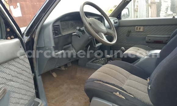 Acheter Neuf Voiture Toyota Hilux Autre à Douala, Littoral Cameroon Acheter Neuf Voiture Toyota Hilux Autre à Douala, Littoral Cameroon