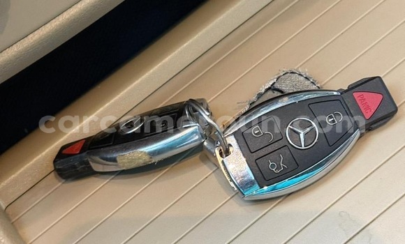 Sayi Sabo Mercedes‒Benz ML–Class Sauran Mota in Yaounde a Babban Kamaru Sayi Sabo Mercedes‒Benz ML–Class Sauran Mota in Yaounde a Babban Kamaru