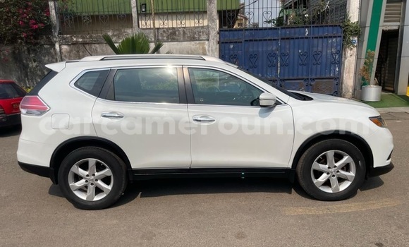 Buy Import Nissan Rogue White Car in Douala in Littoral Cameroon Buy Import Nissan Rogue White Car in Douala in Littoral Cameroon