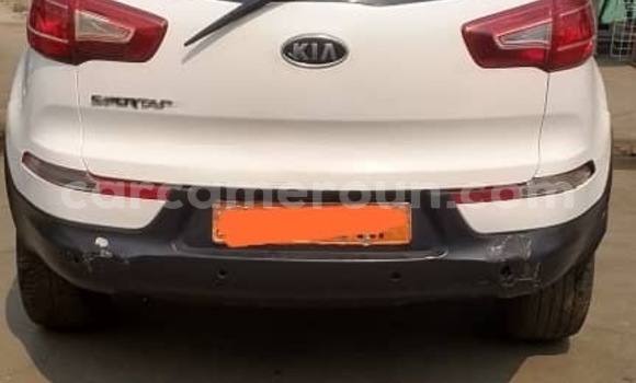 Buy Used Kia Sportage White Car in Douala in Littoral Cameroon Buy Used Kia Sportage White Car in Douala in Littoral Cameroon