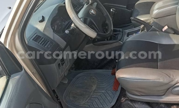 Acheter Occasion Voiture Toyota Hilux Gris à Douala, Littoral Cameroon Acheter Occasion Voiture Toyota Hilux Gris à Douala, Littoral Cameroon