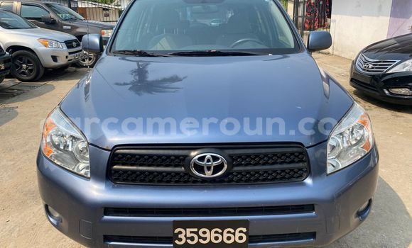 Acheter Import Voiture Toyota RAV4 Bleu à Douala, Littoral Cameroon Acheter Import Voiture Toyota RAV4 Bleu à Douala, Littoral Cameroon