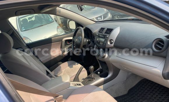 Acheter Import Voiture Toyota RAV4 Bleu à Douala, Littoral Cameroon Acheter Import Voiture Toyota RAV4 Bleu à Douala, Littoral Cameroon