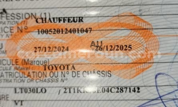 Acheter Occasion Voiture Toyota Matrix Bleu à Douala, Littoral Cameroon Acheter Occasion Voiture Toyota Matrix Bleu à Douala, Littoral Cameroon