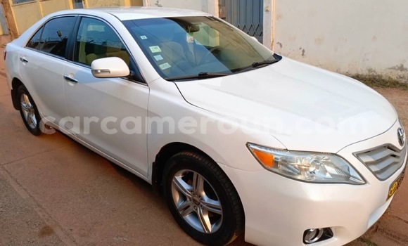 Buy Used Toyota Camry White Car in Yaounde in Central Cameroon Buy Used Toyota Camry White Car in Yaounde in Central Cameroon
