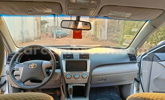 Buy Used Toyota Camry White Car in Yaounde in Central Cameroon Buy Used Toyota Camry White Car in Yaounde in Central Cameroon