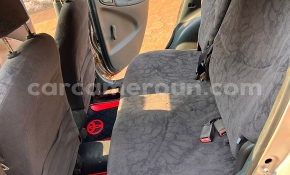 Buy Used Toyota Yaris Silver Car in Yaounde in Central Cameroon Buy Used Toyota Yaris Silver Car in Yaounde in Central Cameroon