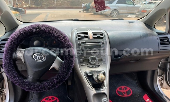 Buy Used Toyota Auris Silver Car in Yaounde in Central Cameroon Buy Used Toyota Auris Silver Car in Yaounde in Central Cameroon