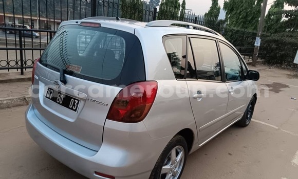 Acheter Occasion Voiture Toyota Corolla Gris à Yaoundé, Central Cameroon Acheter Occasion Voiture Toyota Corolla Gris à Yaoundé, Central Cameroon