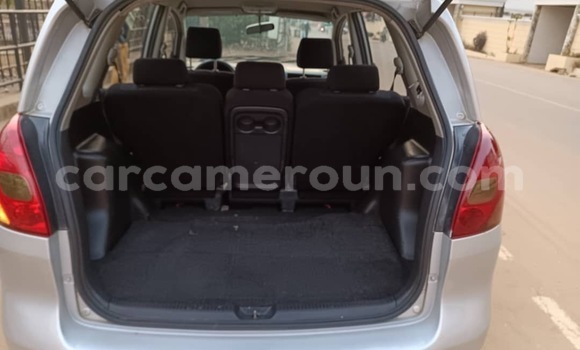 Acheter Occasion Voiture Toyota Corolla Gris à Yaoundé, Central Cameroon Acheter Occasion Voiture Toyota Corolla Gris à Yaoundé, Central Cameroon