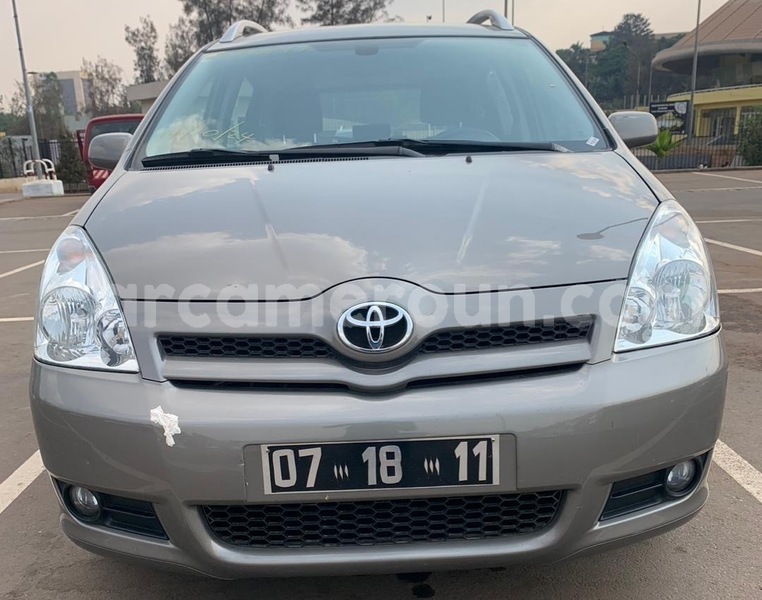 Big with watermark toyota corolla central cameroon yaounde 18142