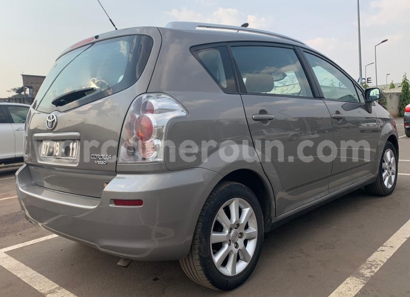 Big with watermark toyota corolla central cameroon yaounde 18142