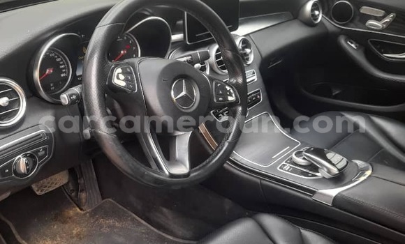 Acheter Occasion Voiture Mercedes-Benz C-Classe Noir à Douala, Littoral Cameroon Acheter Occasion Voiture Mercedes-Benz C-Classe Noir à Douala, Littoral Cameroon
