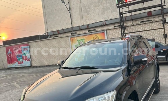 Sayi Na hannu Toyota Vanguard Black Mota in Douala a Ƙasar Kamaru Sayi Na hannu Toyota Vanguard Black Mota in Douala a Ƙasar Kamaru