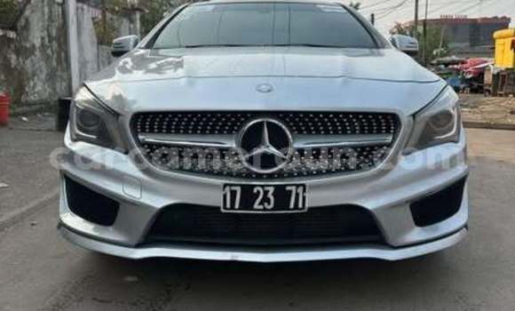 Acheter Occasion Voiture Mercedes‒Benz CLA-klasse AMG Gris à Douala, Littoral Cameroon Acheter Occasion Voiture Mercedes‒Benz CLA-klasse AMG Gris à Douala, Littoral Cameroon