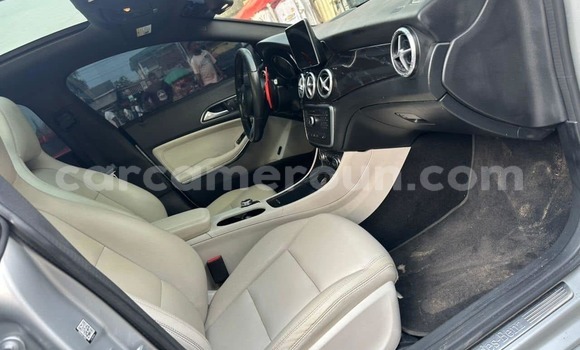 Acheter Occasion Voiture Mercedes‒Benz CLA-klasse AMG Gris à Douala, Littoral Cameroon Acheter Occasion Voiture Mercedes‒Benz CLA-klasse AMG Gris à Douala, Littoral Cameroon