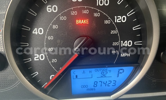 Acheter Import Voiture Toyota RAV4 Gris à Douala, Littoral Cameroon Acheter Import Voiture Toyota RAV4 Gris à Douala, Littoral Cameroon