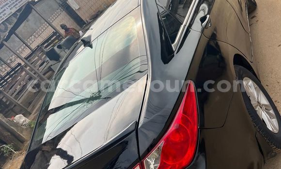 Sayi Na hannu Hyundai Sonata Black Mota in Douala a Ƙasar Kamaru Sayi Na hannu Hyundai Sonata Black Mota in Douala a Ƙasar Kamaru