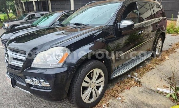 Buy Used Mercedes‒Benz GL–Class Black Car in Douala in Littoral Cameroon Buy Used Mercedes‒Benz GL–Class Black Car in Douala in Littoral Cameroon