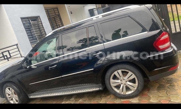 Buy Used Mercedes‒Benz GL–Class Black Car in Douala in Littoral Cameroon Buy Used Mercedes‒Benz GL–Class Black Car in Douala in Littoral Cameroon