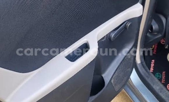 Acheter Occasion Voiture Toyota Yaris Rouge à Douala, Littoral Cameroon Acheter Occasion Voiture Toyota Yaris Rouge à Douala, Littoral Cameroon