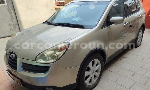 Sayi Na hannu Subaru Tribeca M Mota in Douala a Ƙasar Kamaru