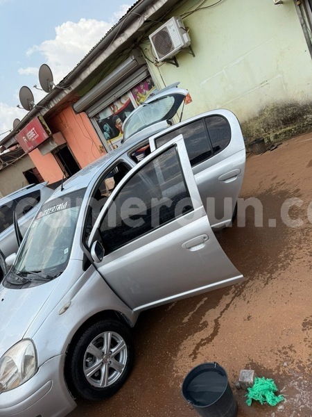 Big with watermark toyota yaris littoral cameroon douala 18211
