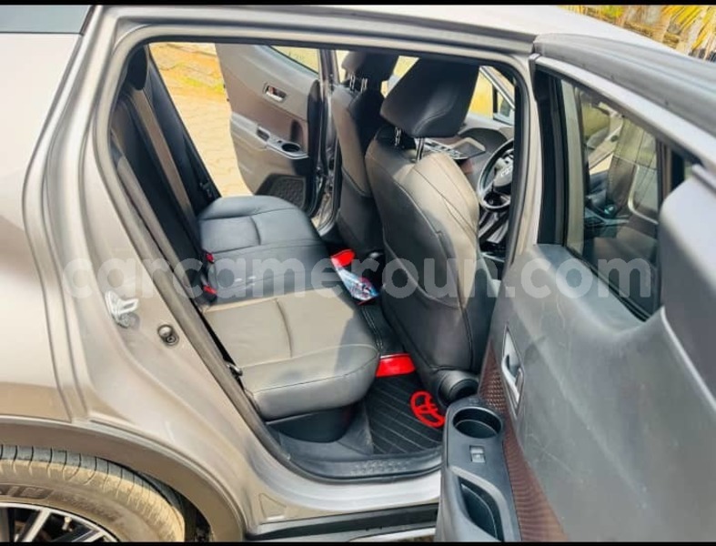 Big with watermark toyota rav4 littoral cameroon douala 18226