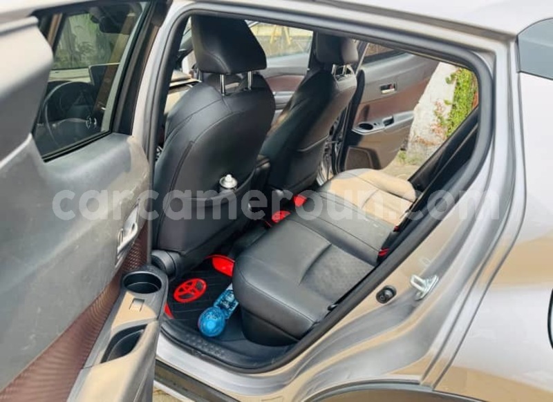 Big with watermark toyota rav4 littoral cameroon douala 18226