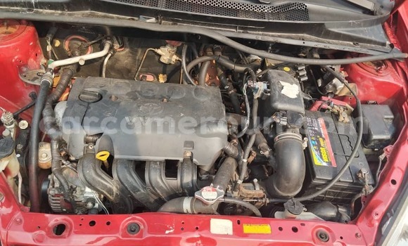 Sayi Na hannu Toyota Yaris Red Mota in Douala a Ƙasar Kamaru Sayi Na hannu Toyota Yaris Red Mota in Douala a Ƙasar Kamaru