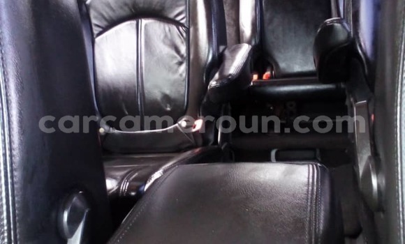 Sayi Na hannu GMC Acadia Black Mota in Douala a Ƙasar Kamaru Sayi Na hannu GMC Acadia Black Mota in Douala a Ƙasar Kamaru