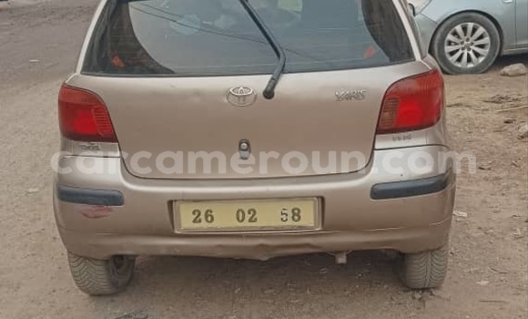 Sayi Na hannu Toyota Yaris Sauran Mota in Douala a Ƙasar Kamaru Sayi Na hannu Toyota Yaris Sauran Mota in Douala a Ƙasar Kamaru