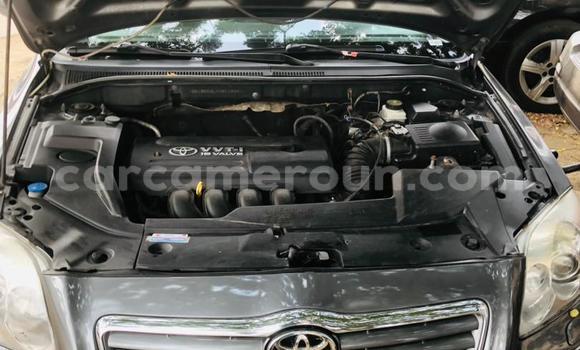 Sayi Na hannu Toyota Avensis Sauran Mota in Douala a Ƙasar Kamaru